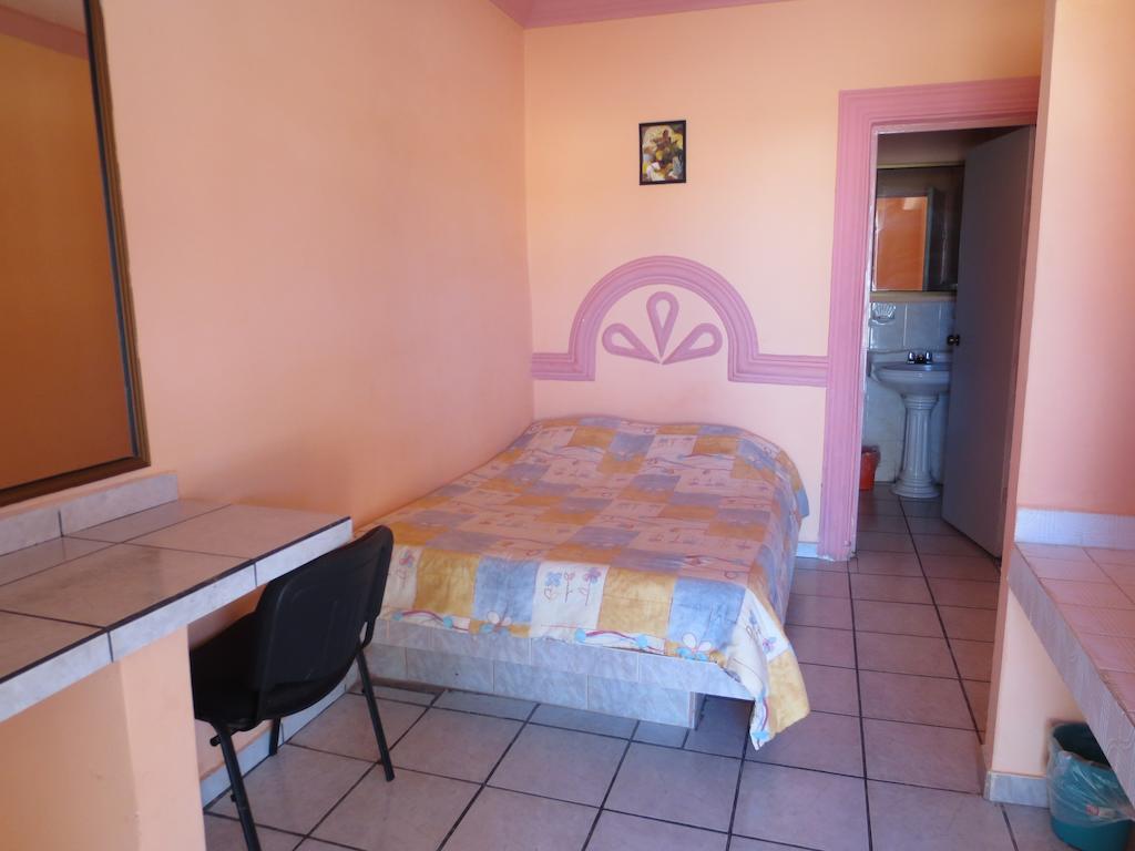 佩纳斯科广场酒店 Puerto Peñasco 客房 照片